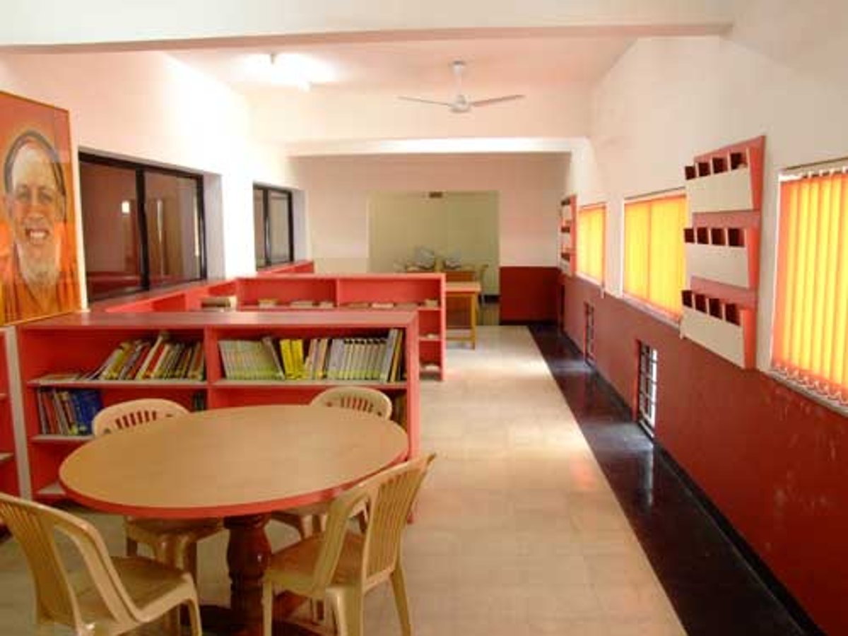 SIES Senior's Home| Nerul| Mumbai| Retired Teachers | ElderCasa